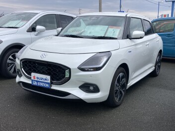 おすすめの中古車のご案内！！